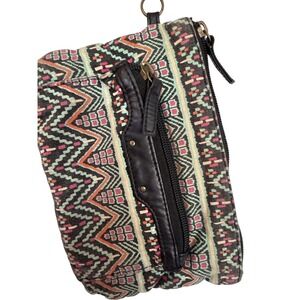 Lulu Wristlet Geometric City Festival Concert Take along Keys